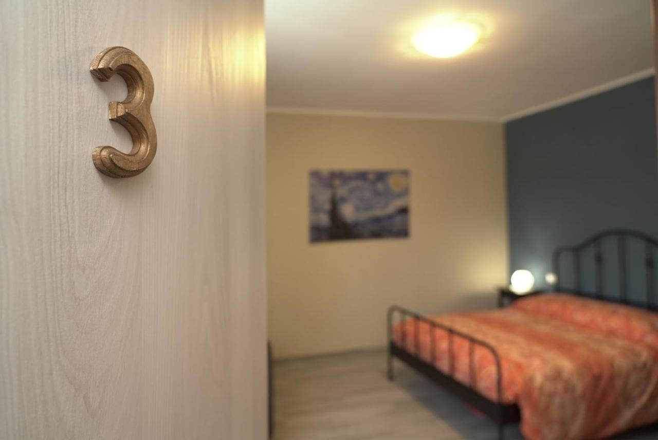 Cascina Riva Hotel Leggiuno Ngoại thất bức ảnh