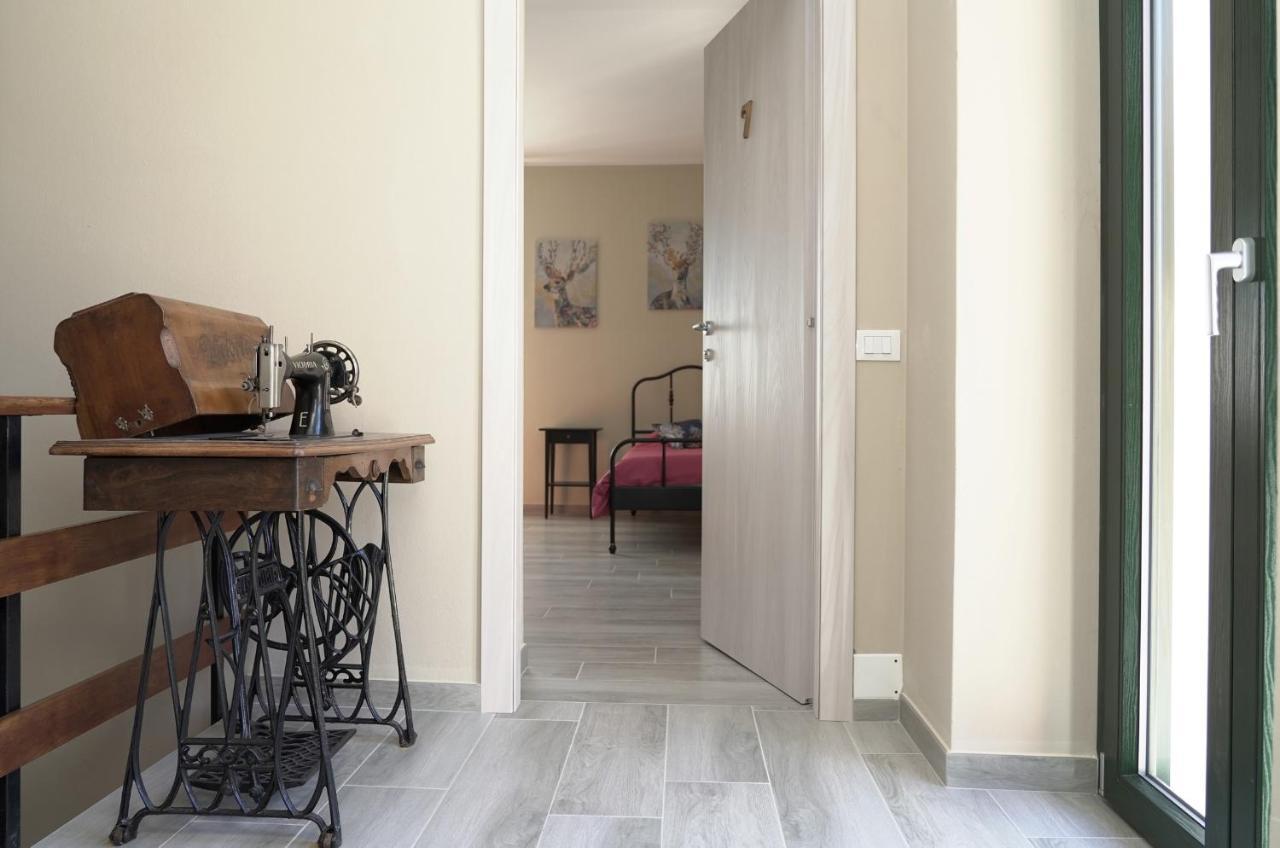 Cascina Riva Hotel Leggiuno Ngoại thất bức ảnh